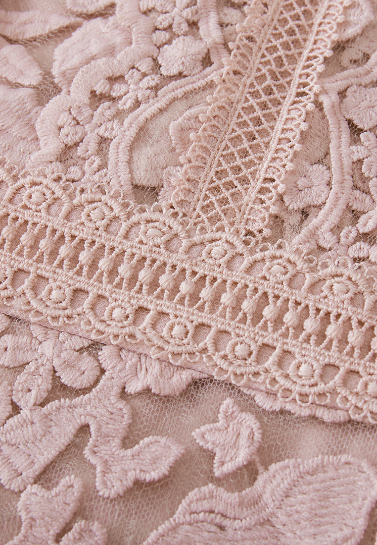 Layered Panelle-detail Puff-sleeve Lace Dress