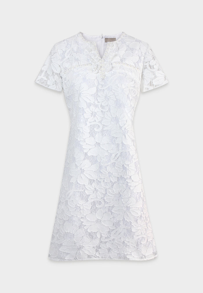 Blanc Élégance Florale Dress