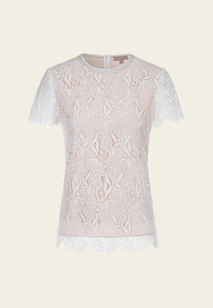 Contrast-lining Lace-embroidered Top