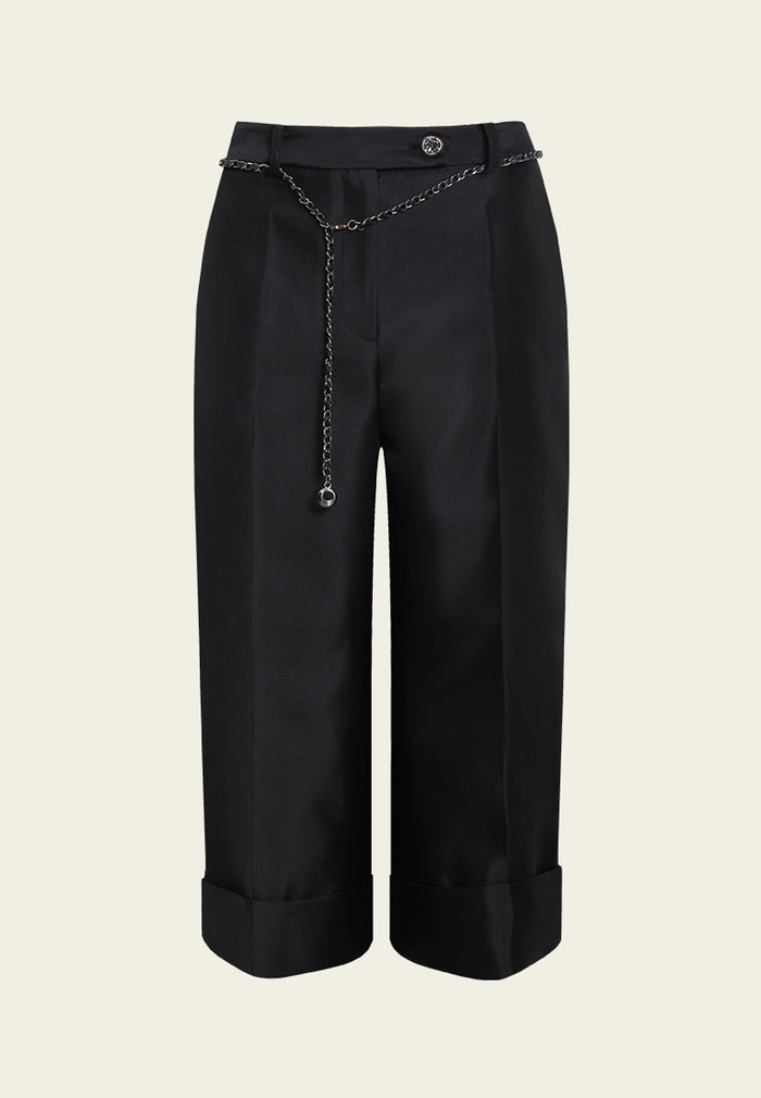 Chain Belt Pleated Cropped Trousers