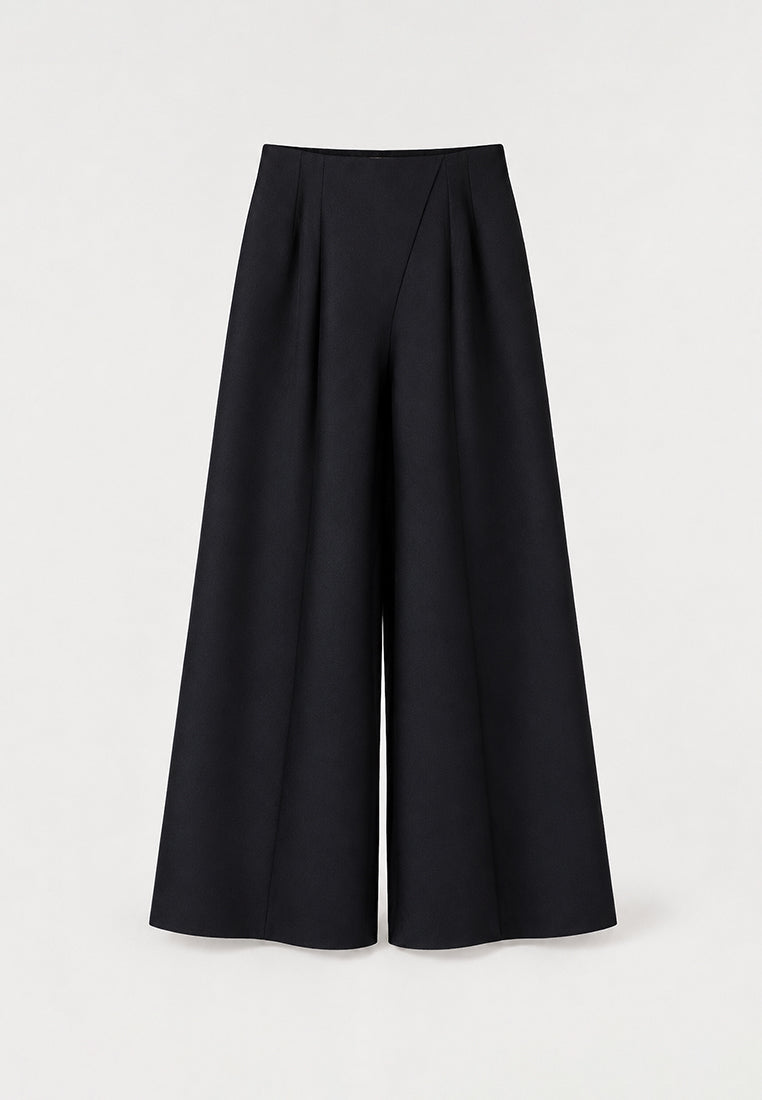 Noir Élégance Palazzo Trousers