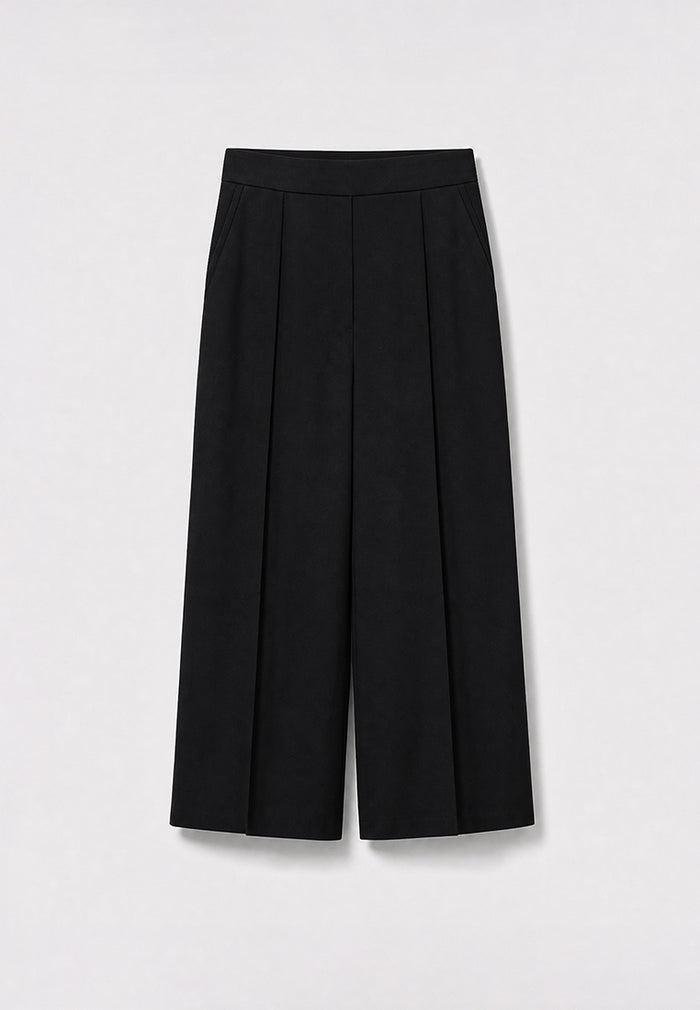Noir Crêpe Plissé Culottes
