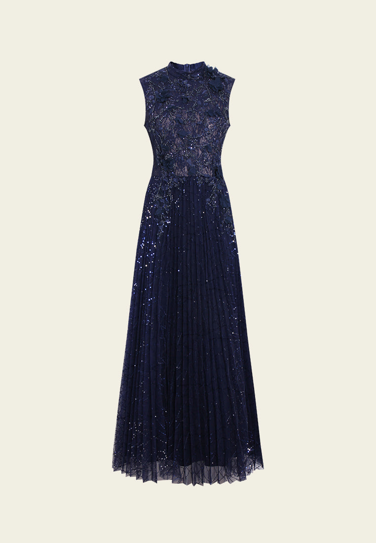 Appliqué Pleated-detail Lace Maxi Dress