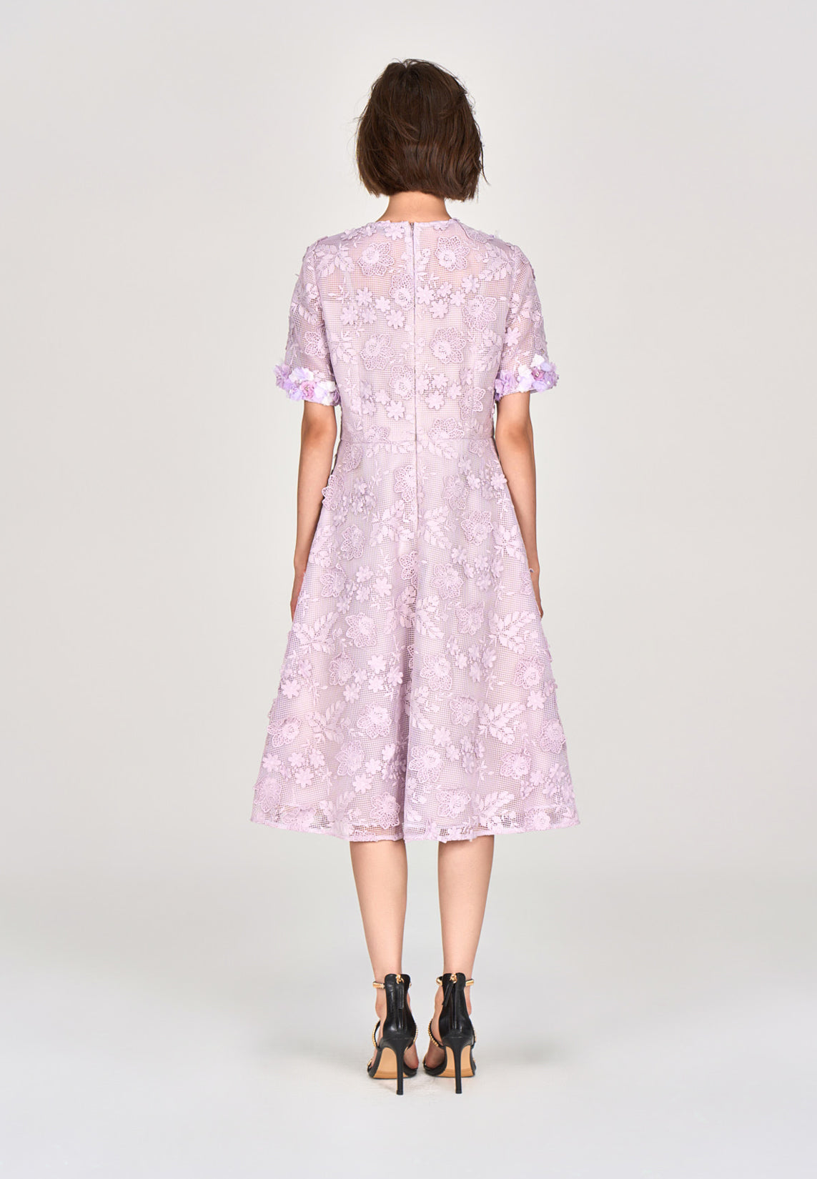 Lilac Round Neck Lace Midi Dress