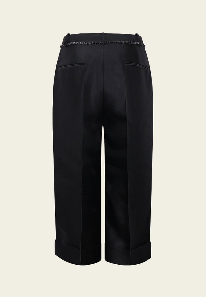 Chain Belt Pleated Cropped Trousers