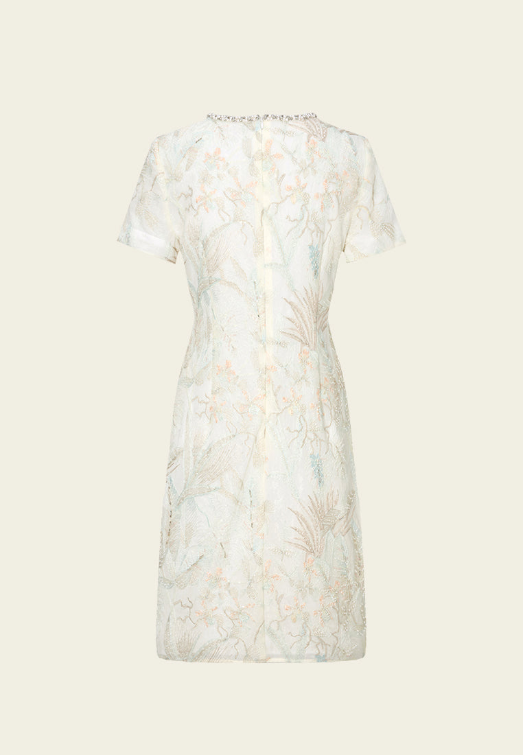 Embellished Floral-embroidery Cheongsam