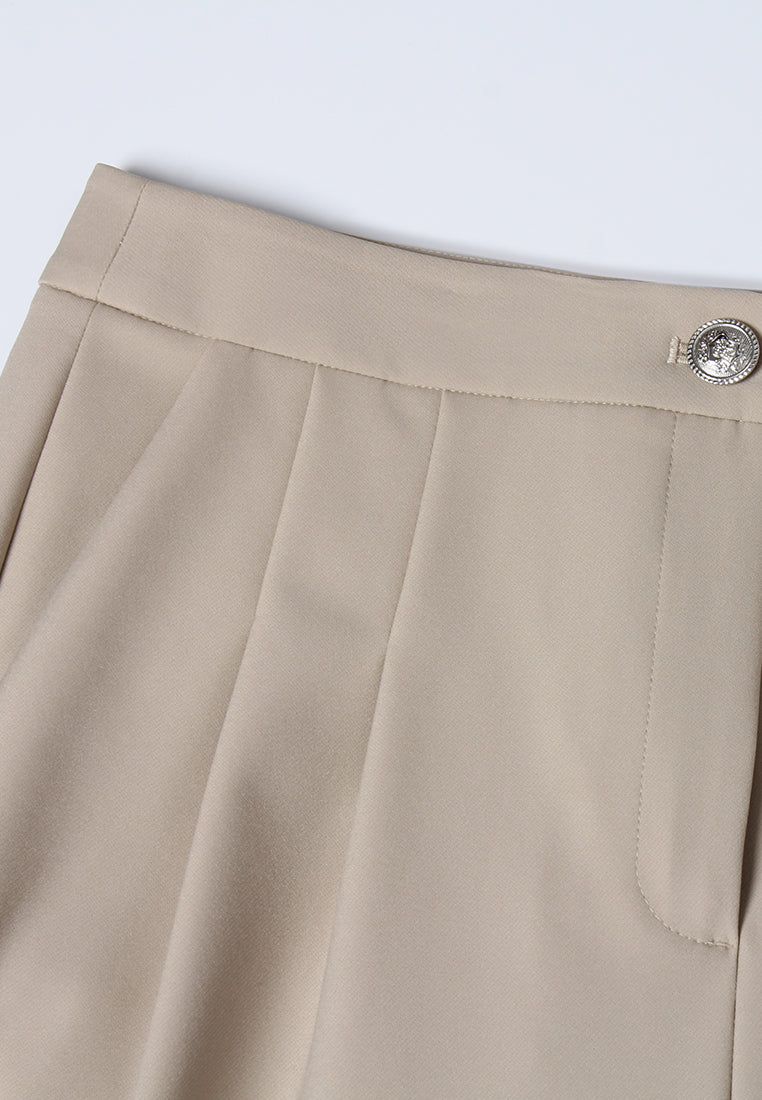 Élan High-Waist Pleated Trousers