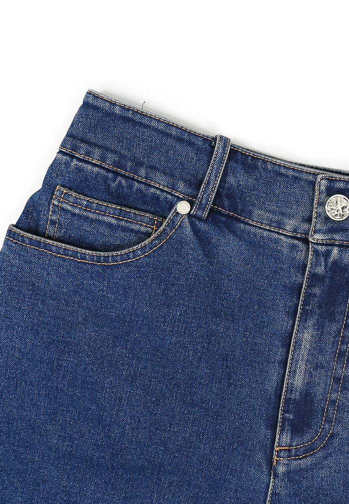 Bleu Denim Classique Shorts