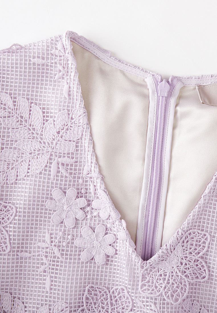 Lilac V-neck Lace Midi Dress