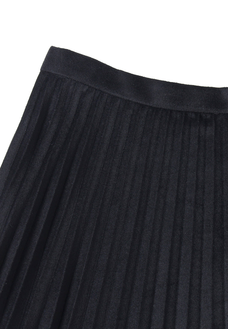 Plissé Noir Midi Skirt