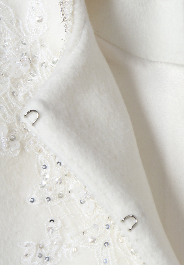 Éclat Fleurie Veste Brodée Blanche