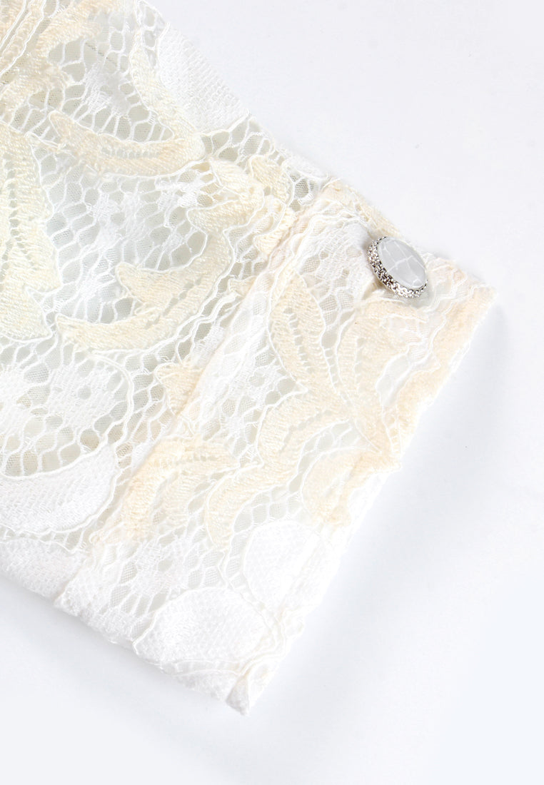 Élégance Perla Lace Blouse