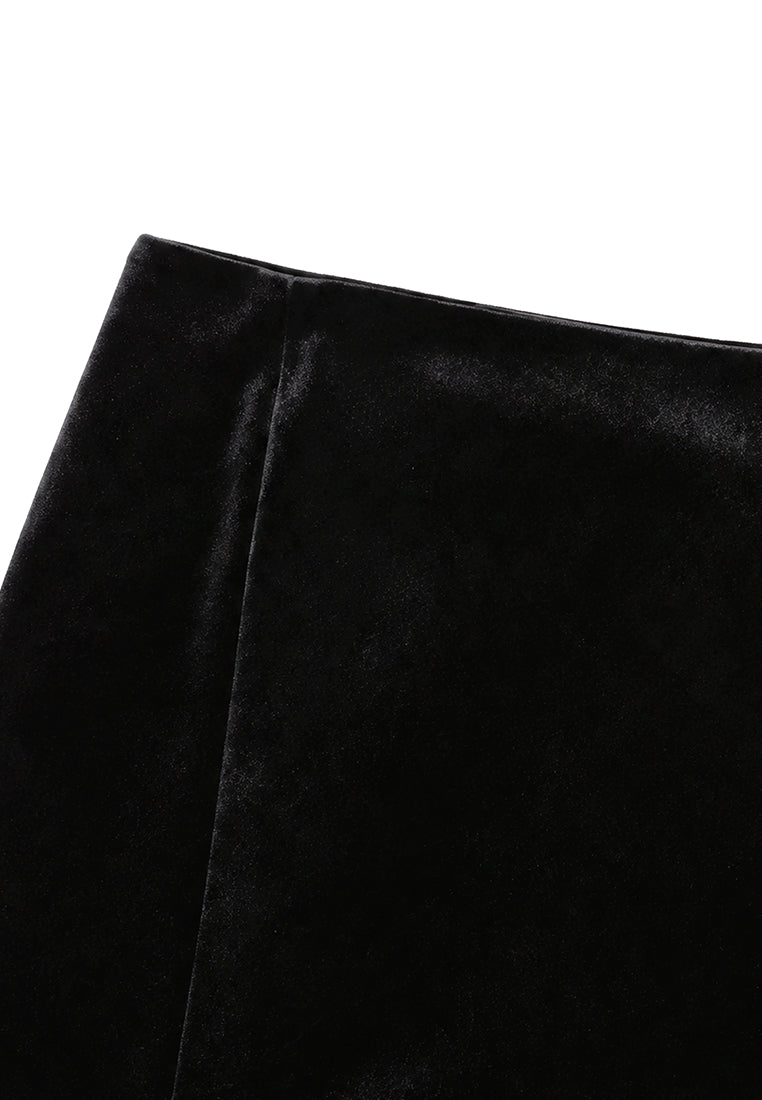 Velours Noir Plissé Skirt