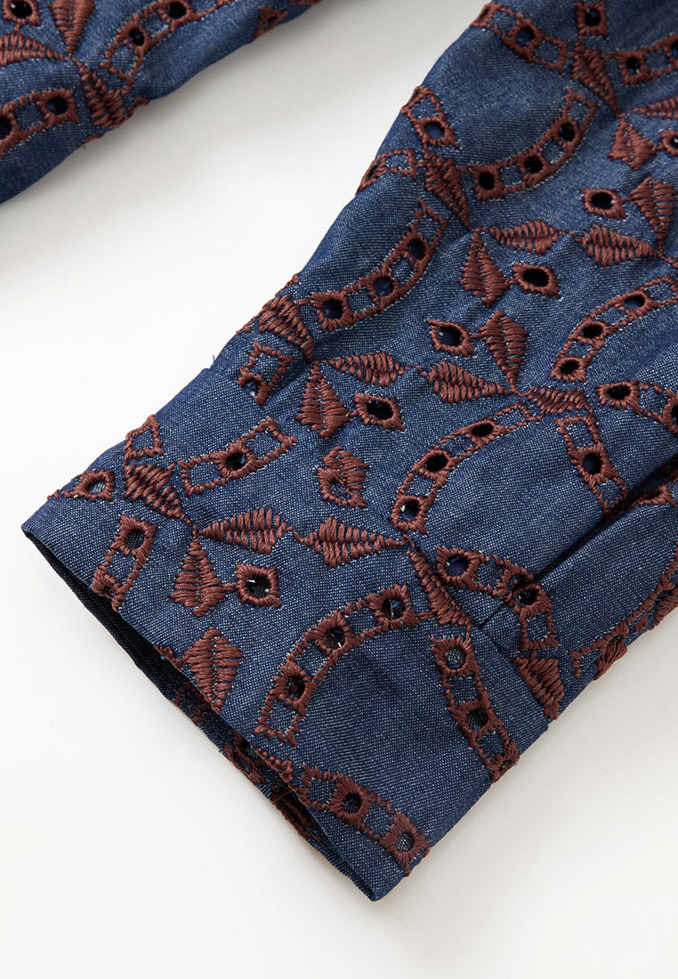 Scallop Hollow-Carved Jacket