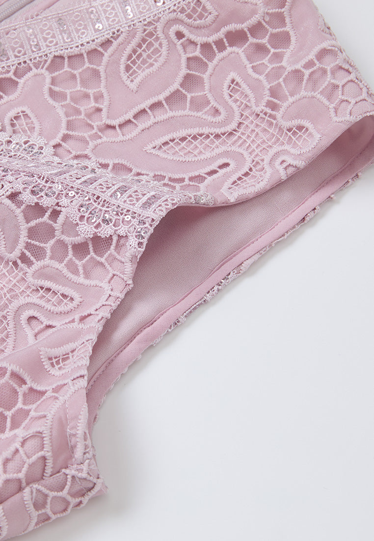 V-neck Panelled Hollow-carved Lace Dress