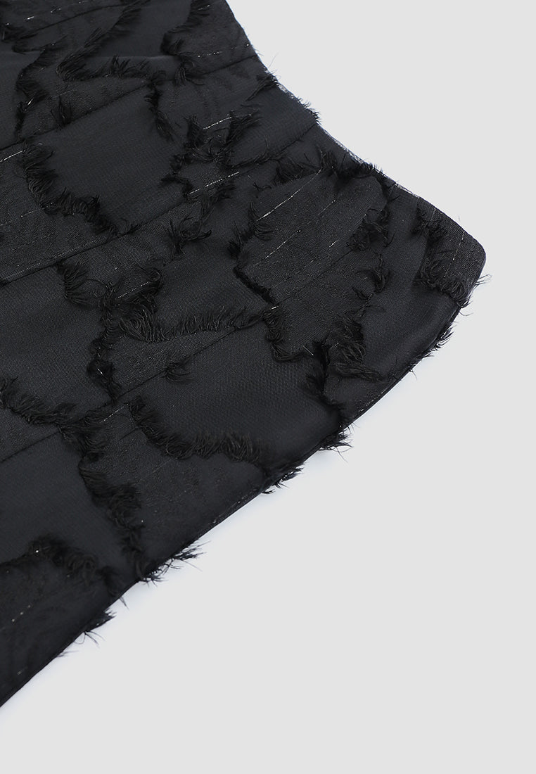 Noir Dentelle Arabesque Skirt