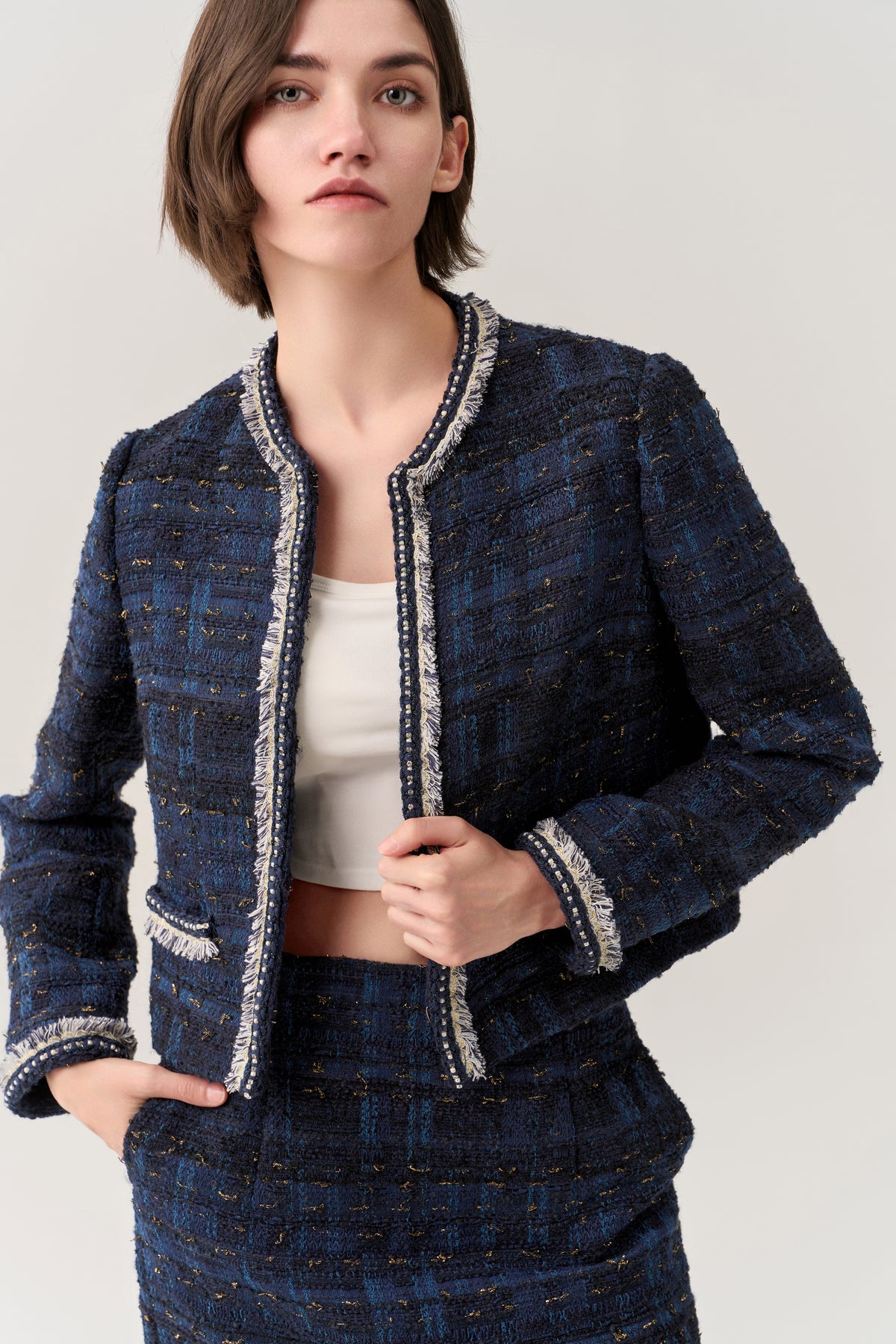 MOISELLE Fringe-detailed Slit Pocket Cropped Jacket