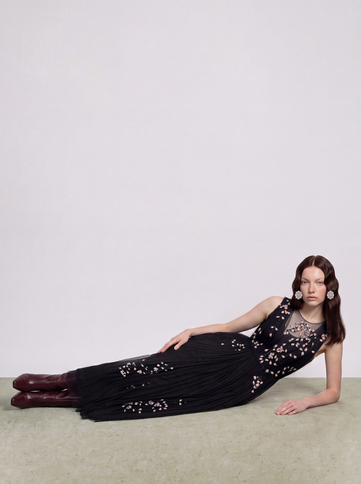 Noir Florale Sérénité Gown