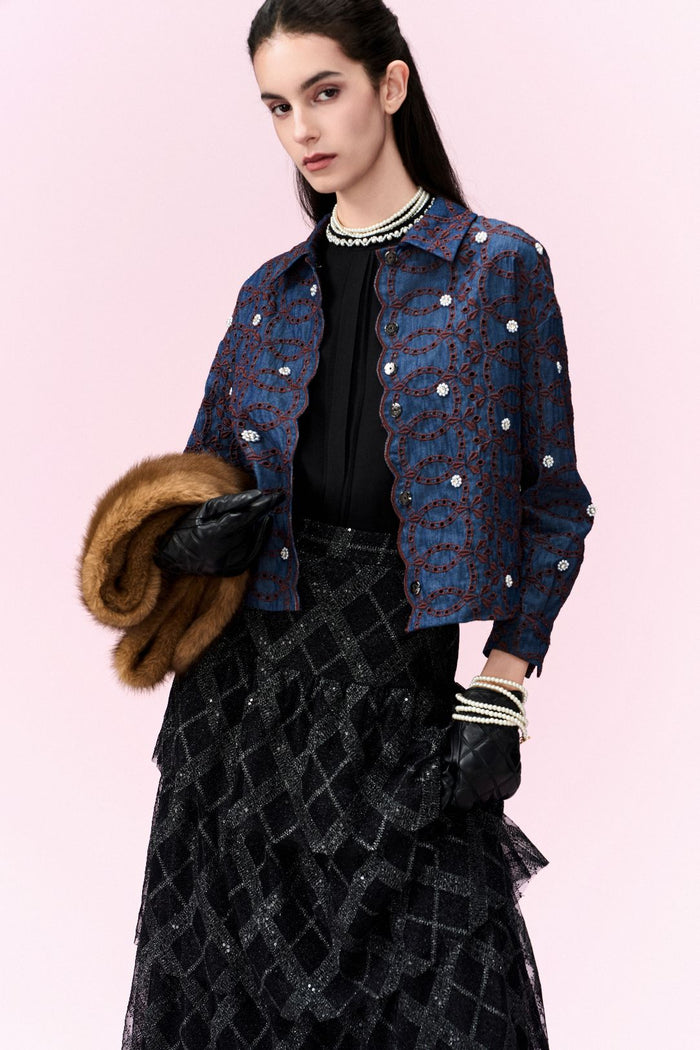 Scallop Hollow-Carved Jacket