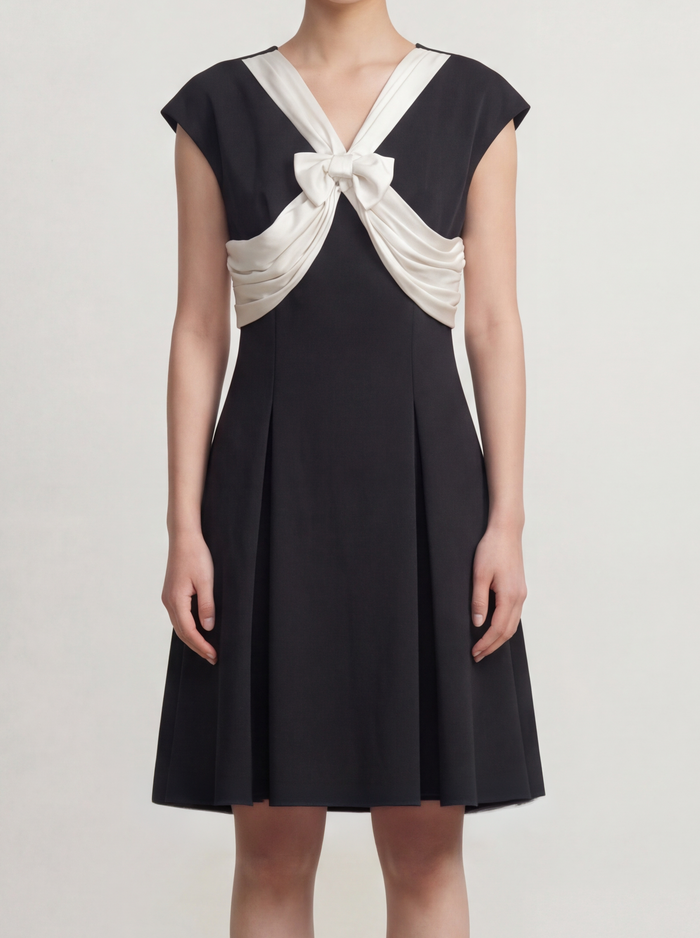 Noir Majesté Bow Dress
