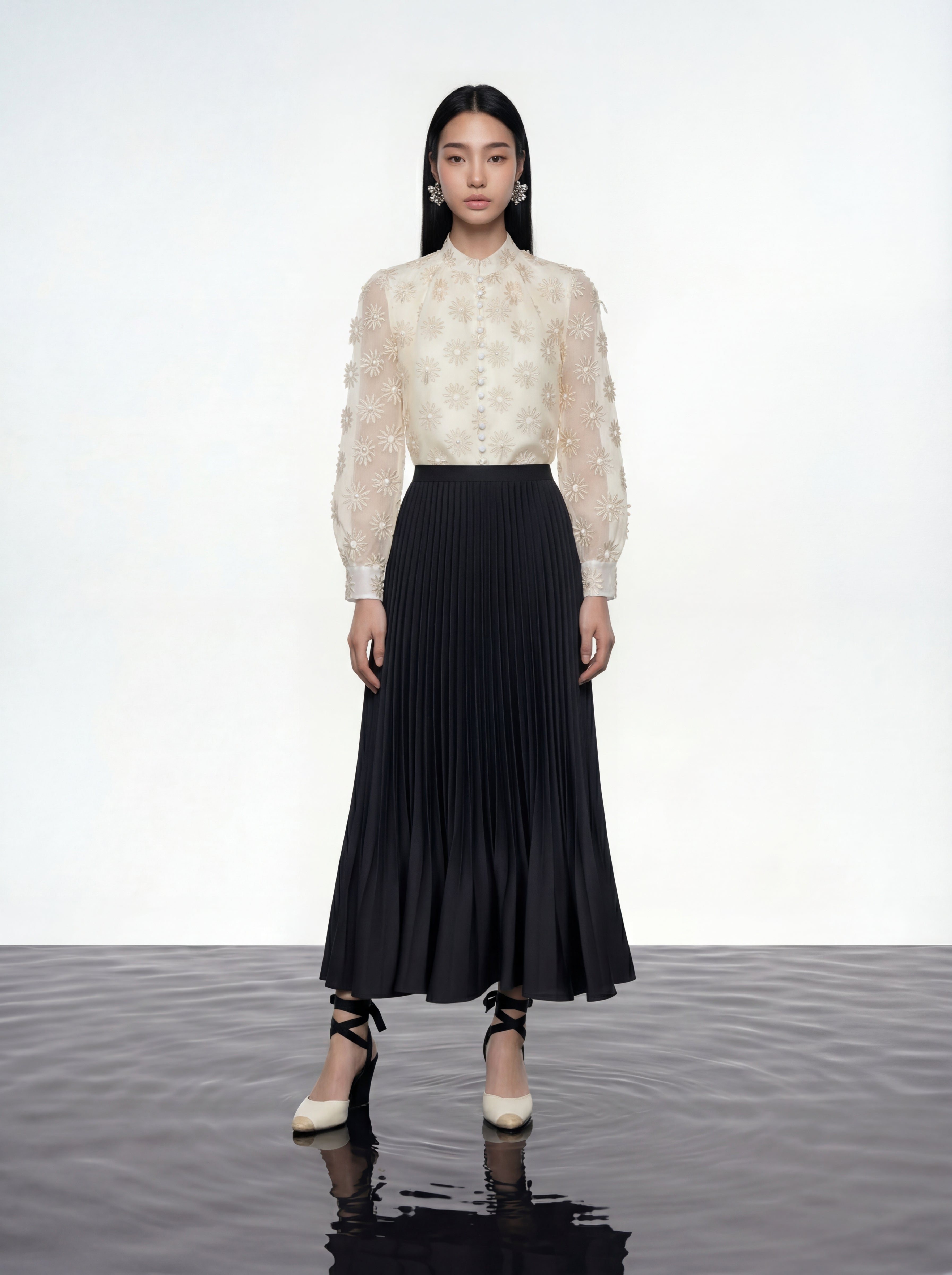 Ivory Daisy Embroidered Blouse