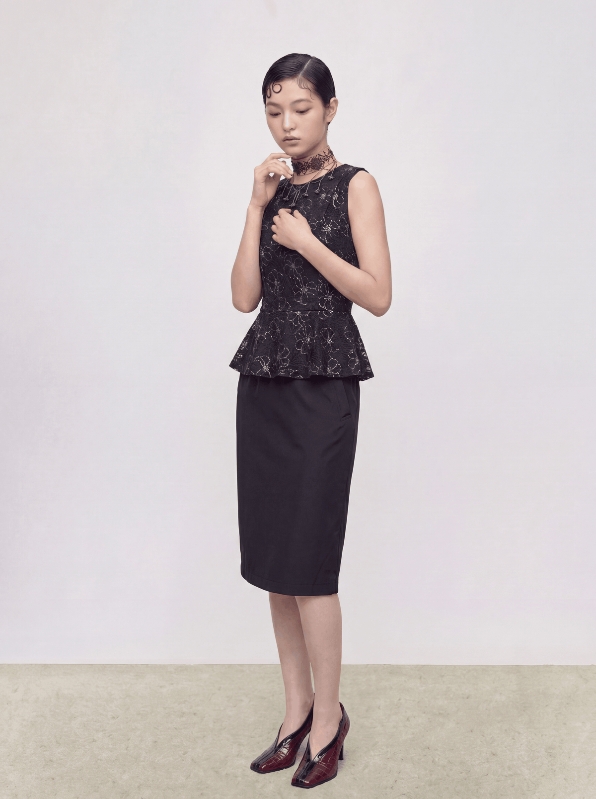 Dentelle Peplum Top