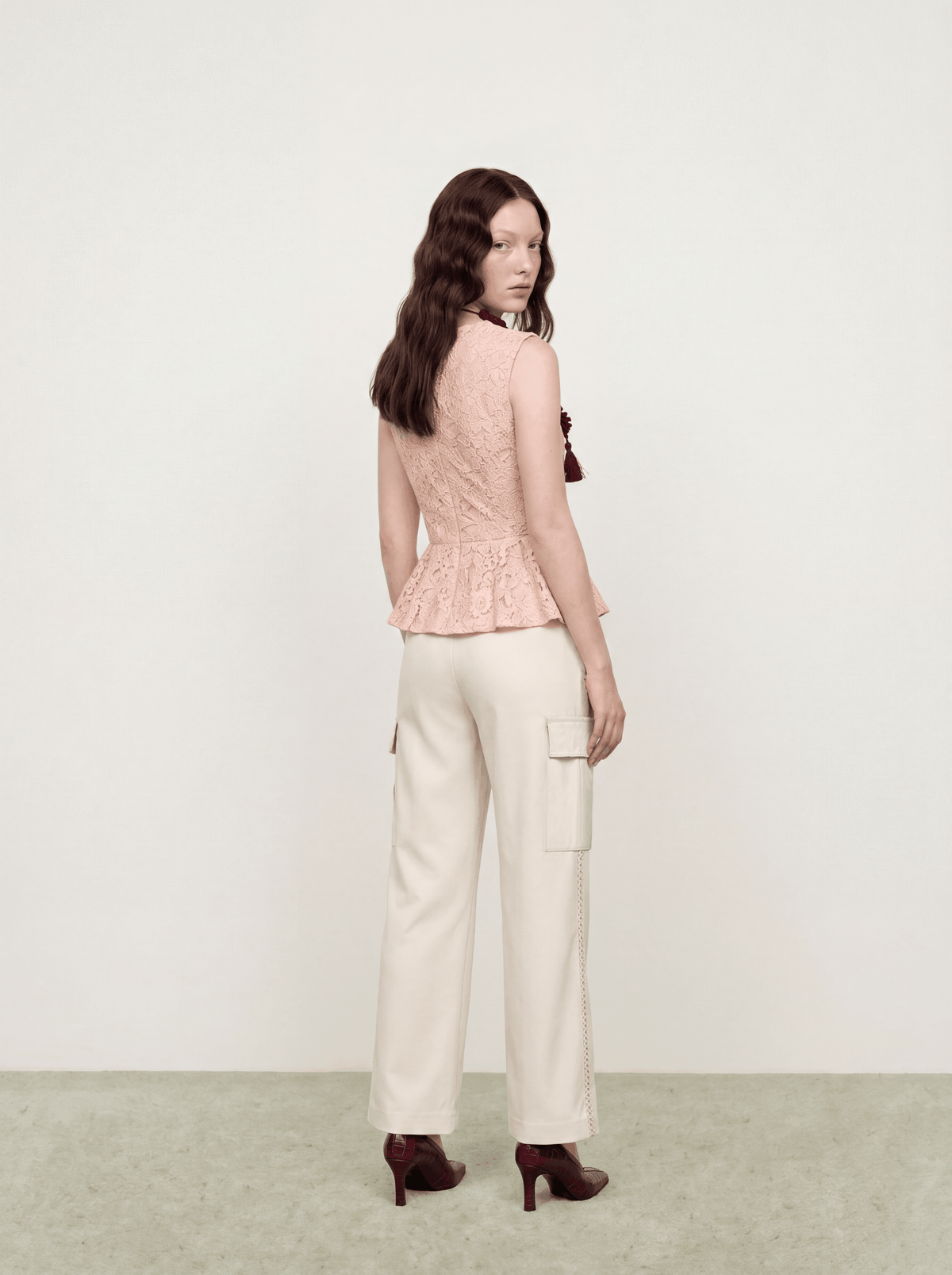 Dentelle Peplum Top