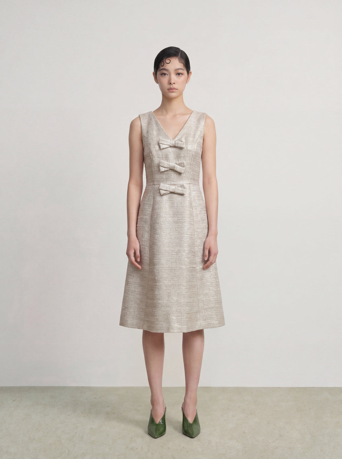 Champagne Éclat Bow Dress