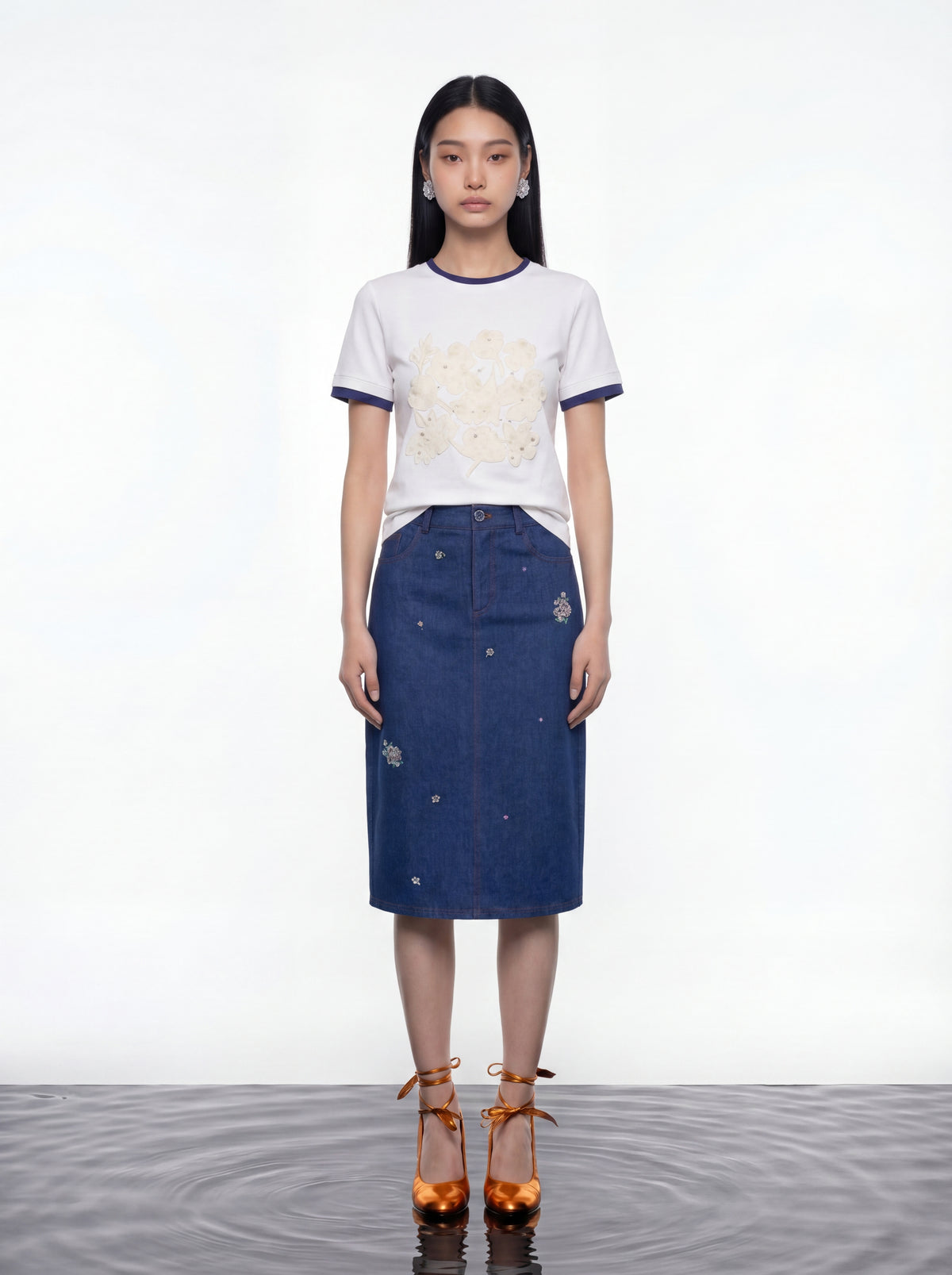 Embroidered Bloom T-shirt