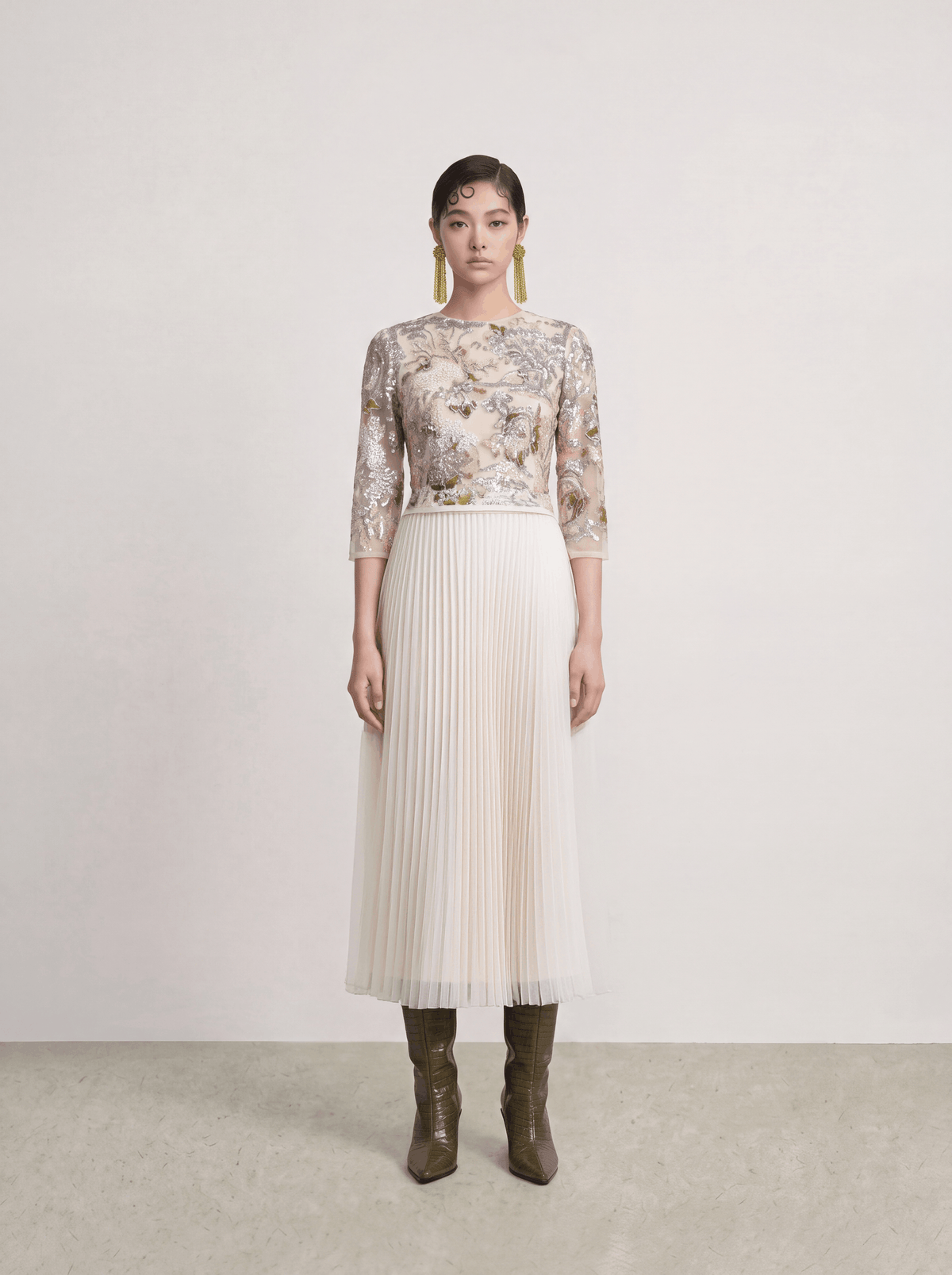 Beige Florale Poésie Gown