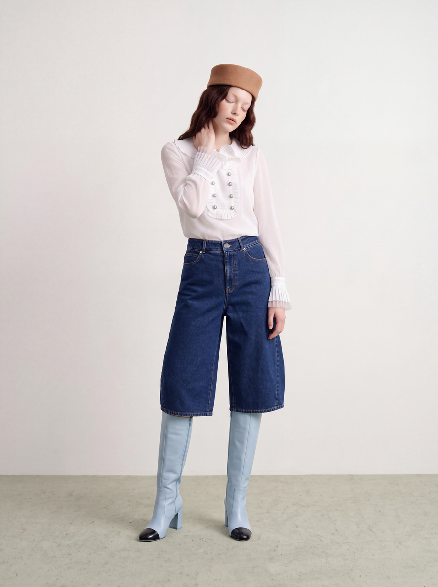 Bleu Denim Classique Shorts