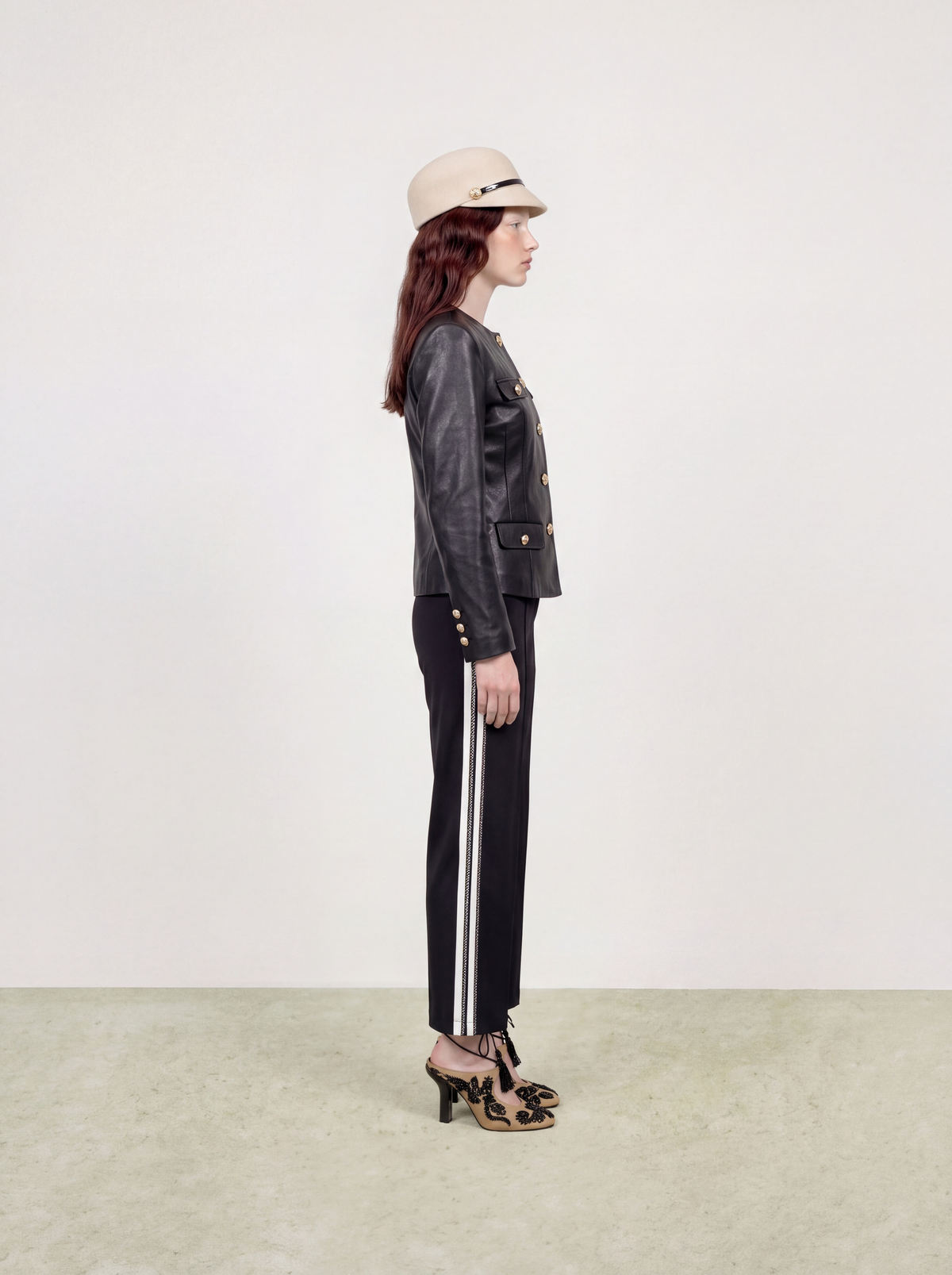 Noir Cuir Bouton Doré Jacket