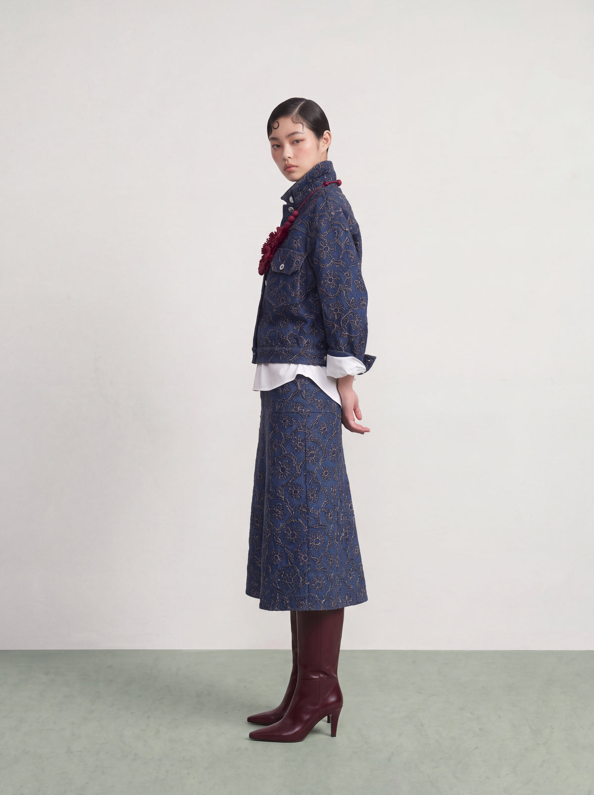 Bleu Dentelle Denim Skirt
