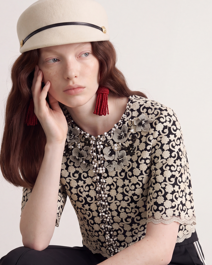 Noir Broderie Doré Arabesque Jacket