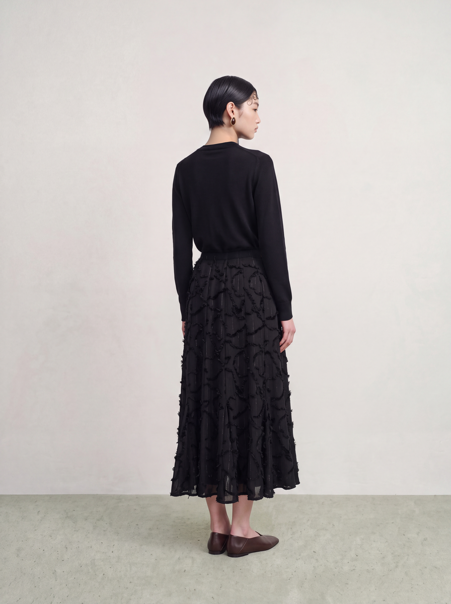 Noir Dentelle Arabesque Skirt