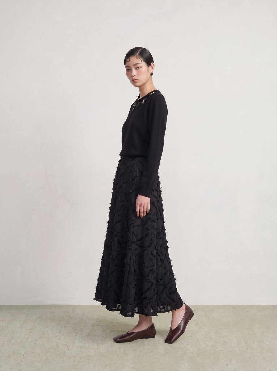 Noir Dentelle Arabesque Skirt