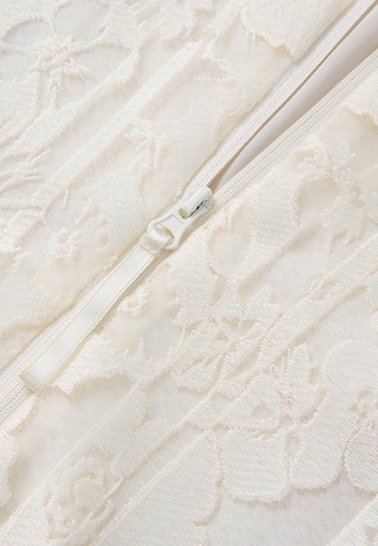 Engrave-effect Jacquard Ribbed-hem Top