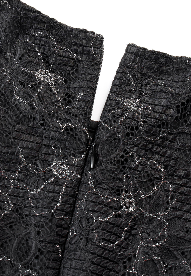 Dentelle Peplum Top