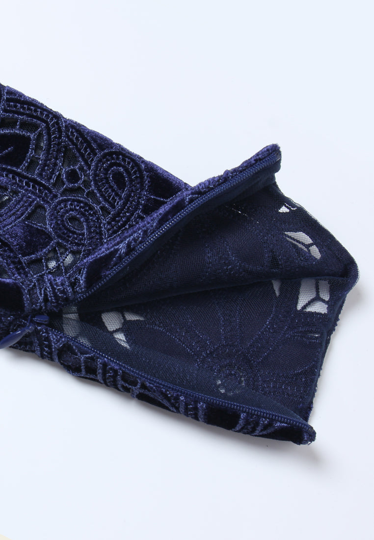 Fleur Noir Lace Dress