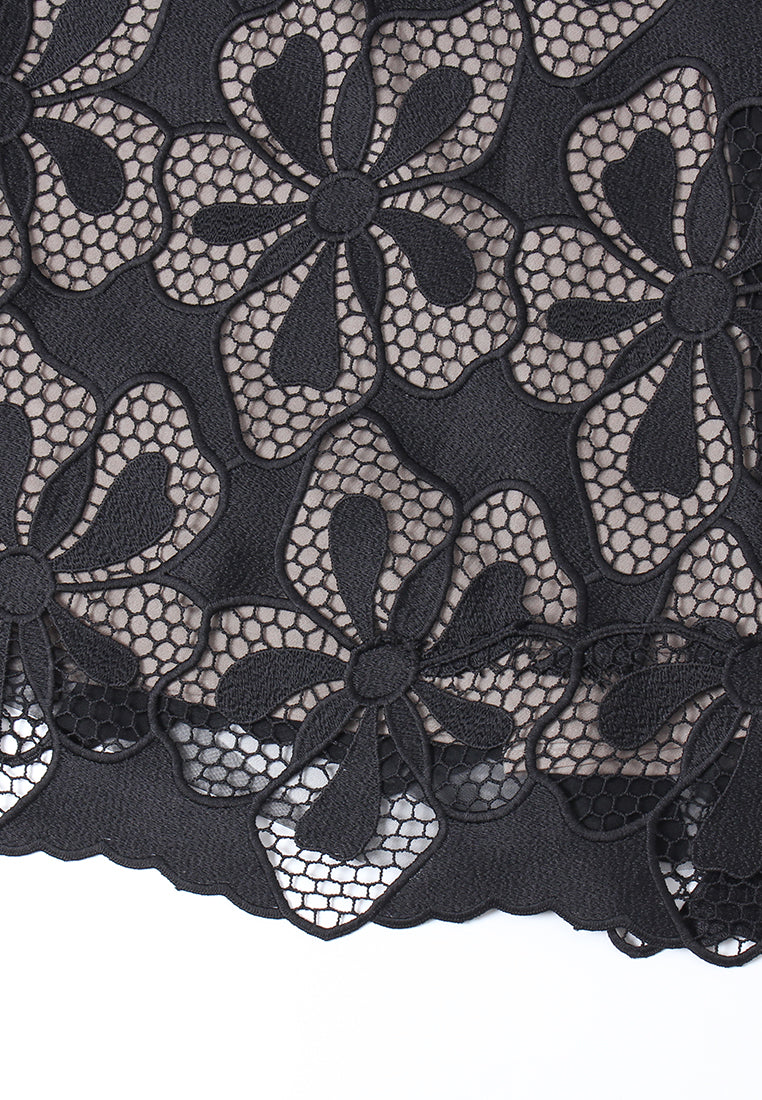 Floral Lace Contrast Midi Dress