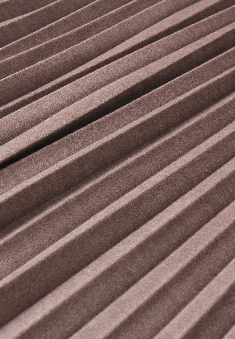 Plissé Noir Midi Skirt