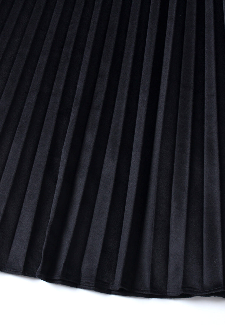 Plissé Noir Midi Skirt