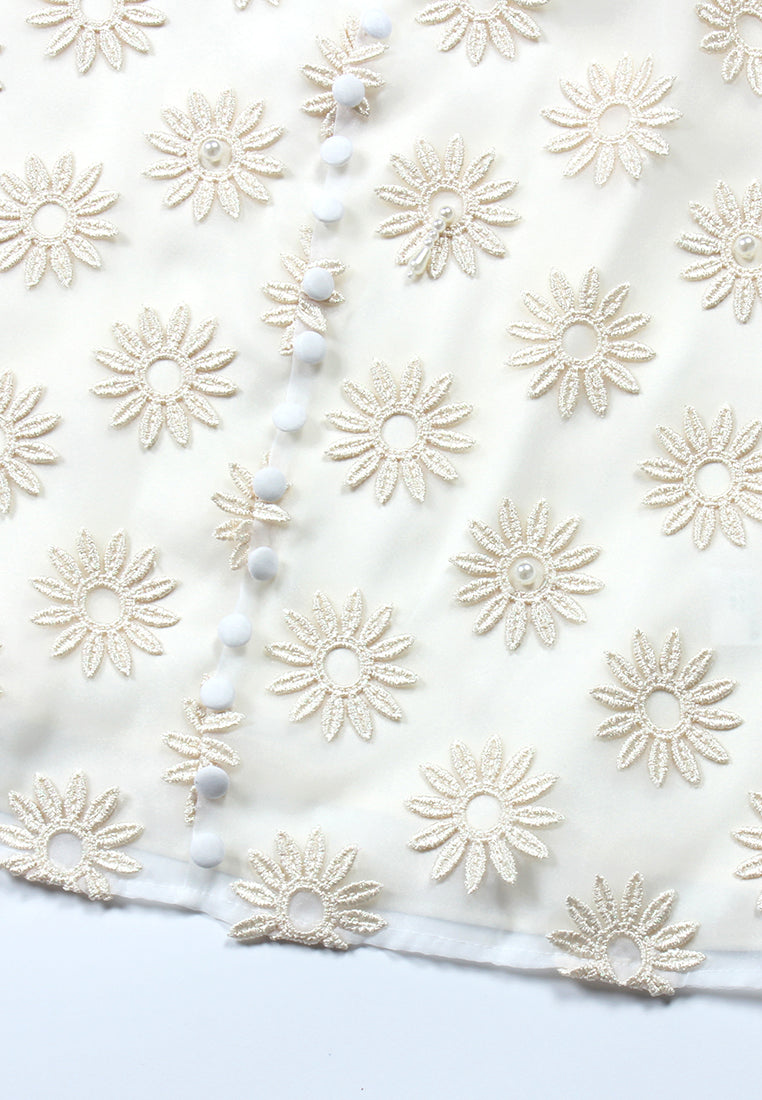Ivory Daisy Embroidered Blouse