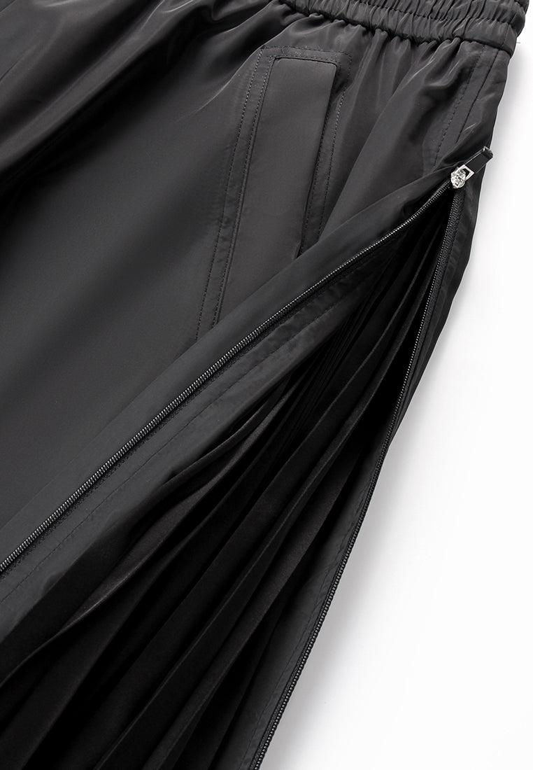 Noir Élégance Utility Skirt