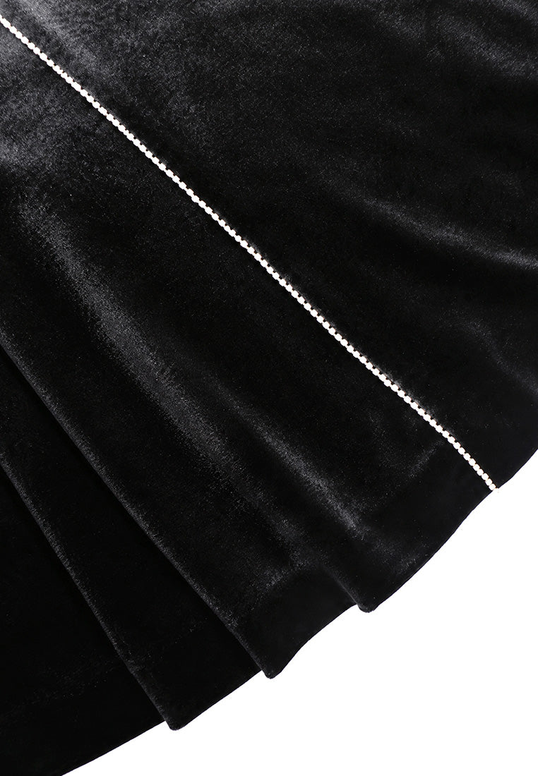 Velours Noir Plissé Skirt