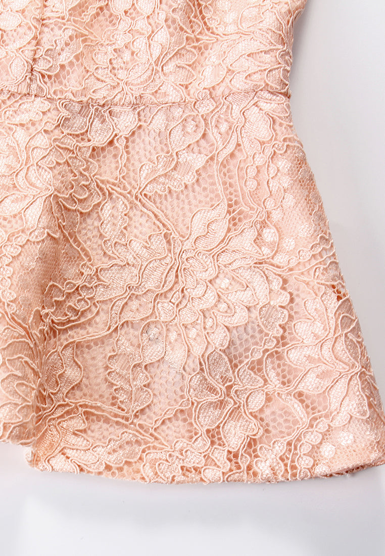 Dentelle Peplum Top