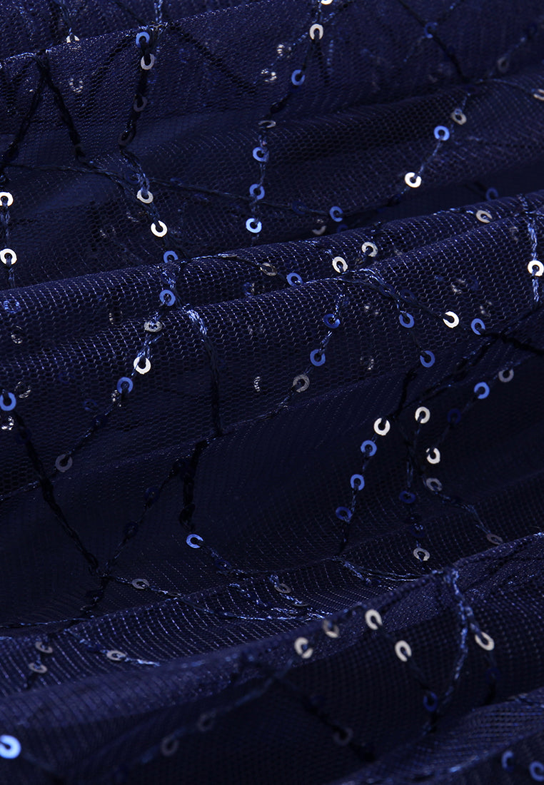 Appliqué Pleated-detail Lace Maxi Dress