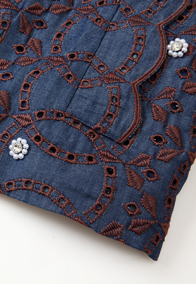 Scallop Hollow-Carved Jacket