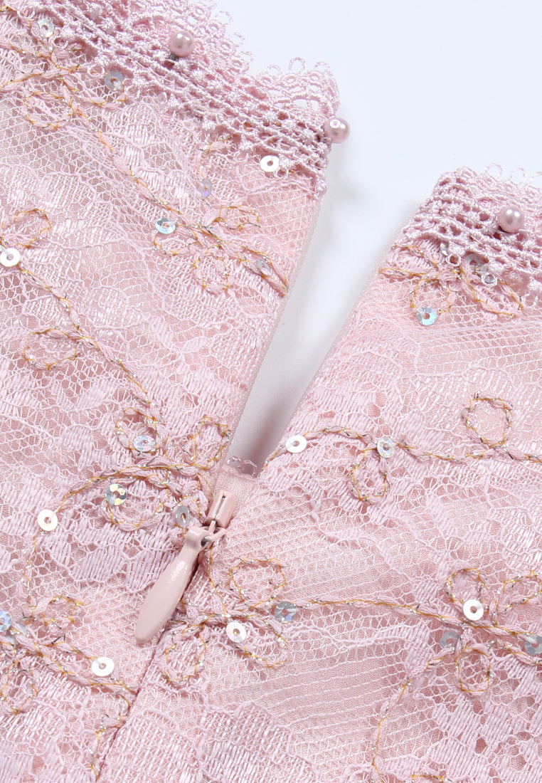 Rose Lace Élegance Blouse