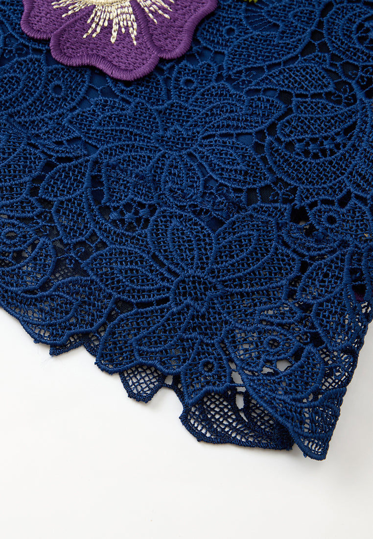 Appliqué Crochet-lace Maxi Dress